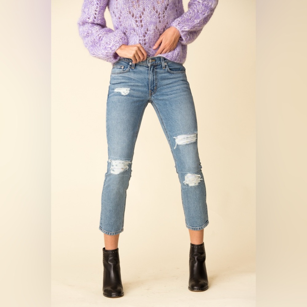 NWOT ✨ 10 Crosby Derek Lam Light Blue Distressed Cropped Mila Jeans Sz 25
